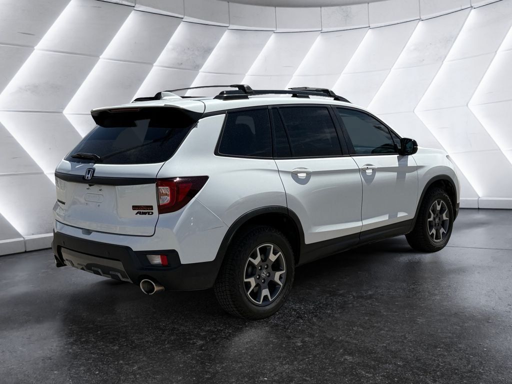 Used 2022 Honda Passport TrailSport image 4