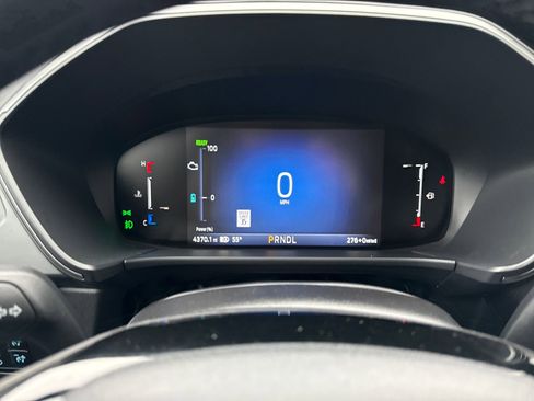 Used 2025 Ford Escape SE image 15