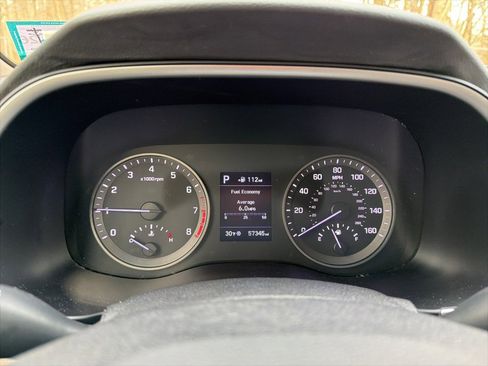 Used 2019 Hyundai Tucson Sport image 22