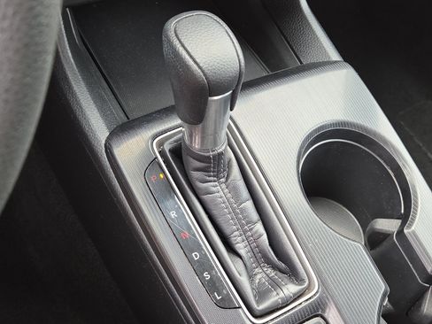 Used 2023 Honda Civic LX image 29
