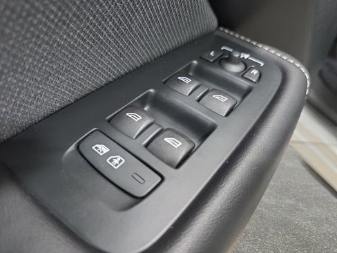 Used 2023 Volvo XC60 T8 Polestar AWD/4WD image 27