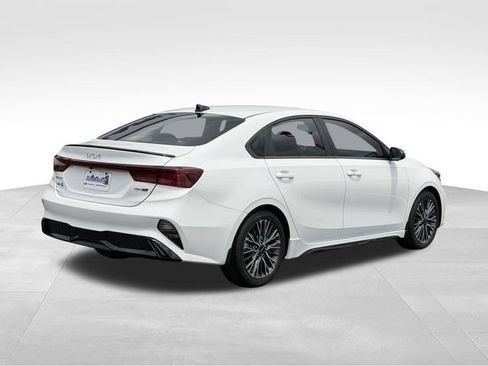 Used 2023 Kia Forte GT-Line w/ GT-Line Premium Package FWD image 8
