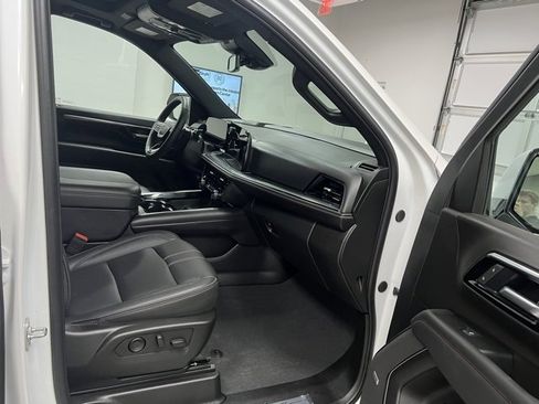 Used 2025 Chevrolet Tahoe RST w/ RST Capability Package image 61