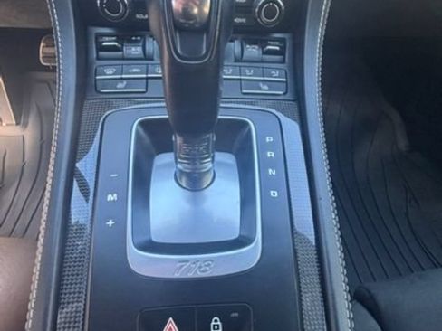 Used 2021 Porsche 718 Cayman GTS RWD image 9