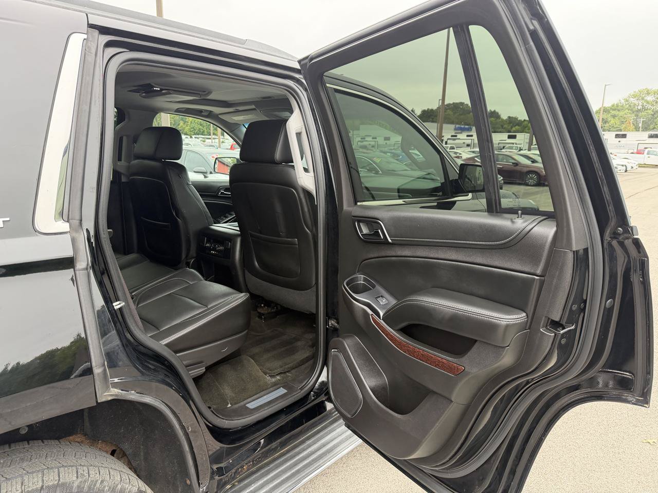 Used 2015 GMC Yukon SLT w/ Open Road Package AWD/4WD image 10