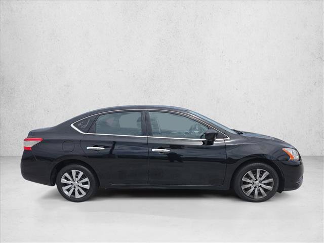 Used 2015 Nissan Sentra S FWD image 4