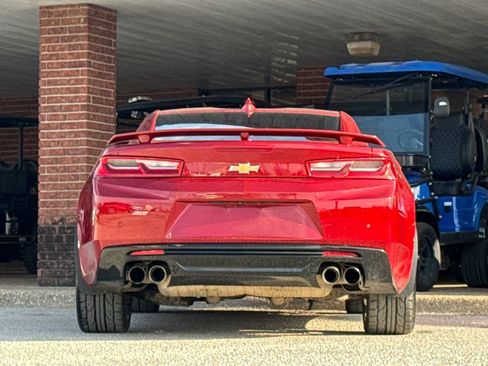 Used 2016 Chevrolet Camaro SS image 8