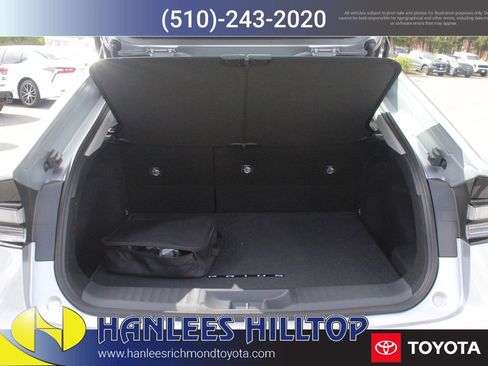 New 2026 Toyota Prius Plug-In Hybrid image 10