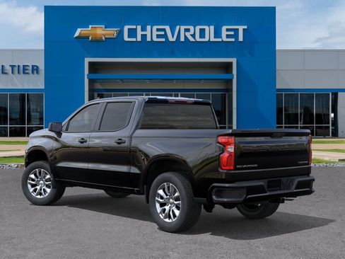 New 2026 Chevrolet Silverado 1500 Custom RWD image 3