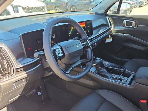 New 2026 Kia Sorento S image 11