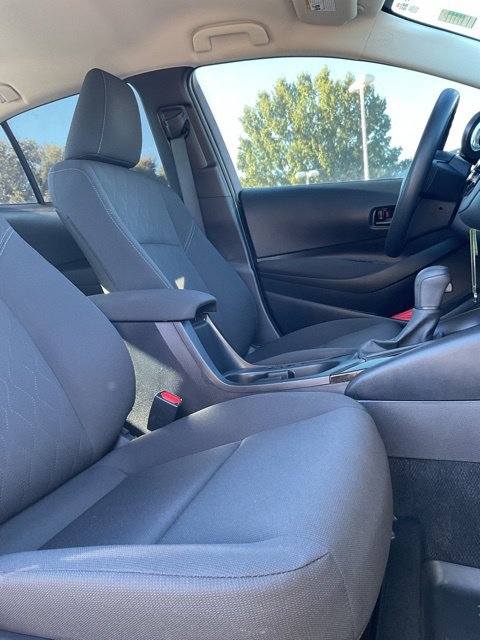 Used 2026 Toyota Corolla LE FWD image 16