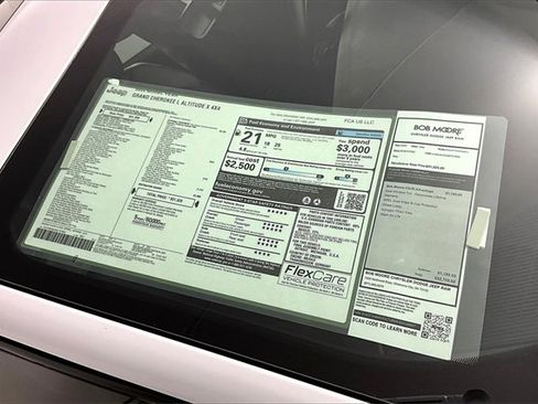 New 2025 Jeep Grand Cherokee L Altitude image 13