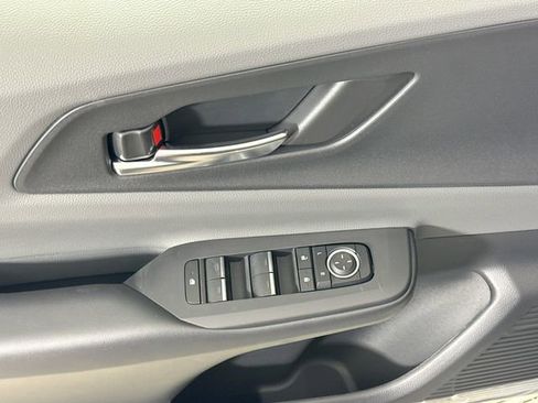 New 2026 Toyota Prius XLE image 17