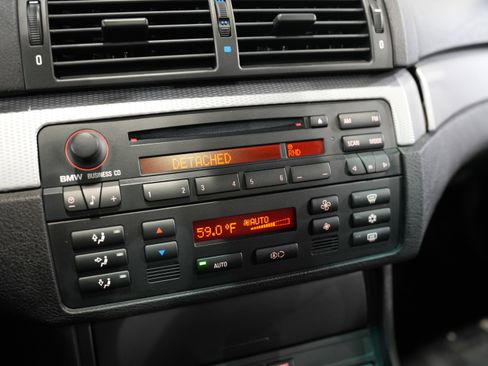 Used 2005 BMW M3 Coupe image 37