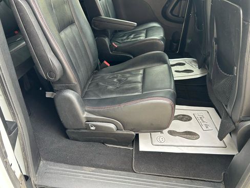 Used 2014 Dodge Grand Caravan R/T w/ Trailer Tow Group image 11