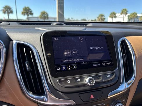 Used 2020 Chevrolet Equinox Premier image 33