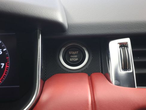 Used 2022 Land Rover Range Rover Sport HSE Dynamic image 19