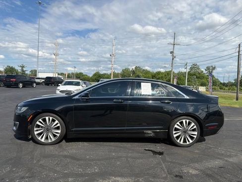 Used 2018 Lincoln MKZ Reserve FWD image 4