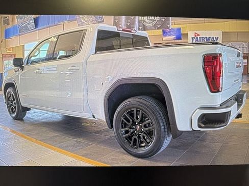 Used 2024 GMC Sierra 1500 Elevation w/ Elevation Premium Package image 3