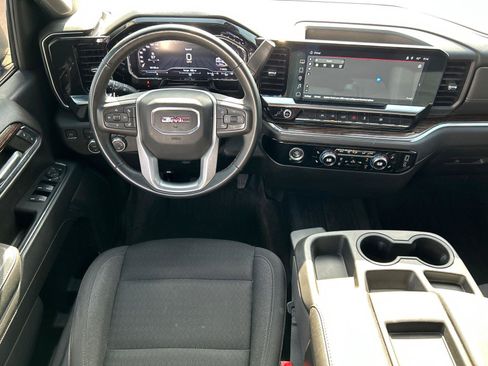Used 2023 GMC Sierra 1500 SLE AWD/4WD image 29