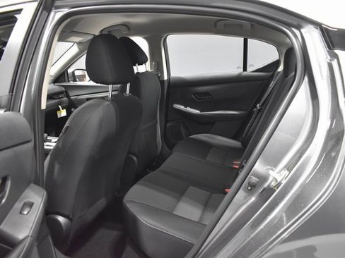 New 2025 Nissan Sentra SV image 27