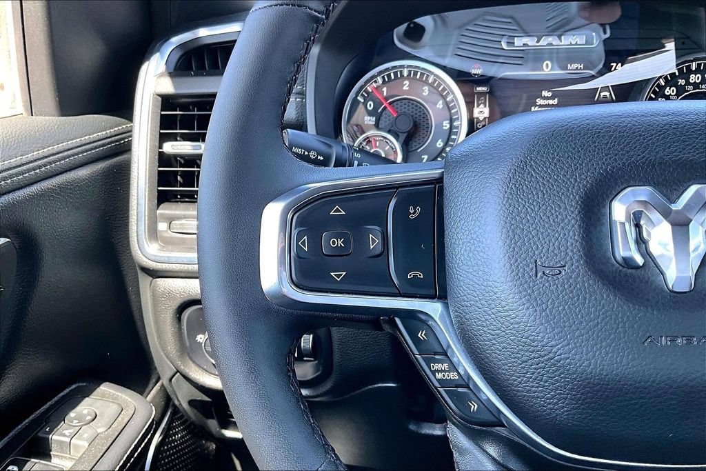 Used 2025 RAM 1500 Laramie AWD/4WD image 12