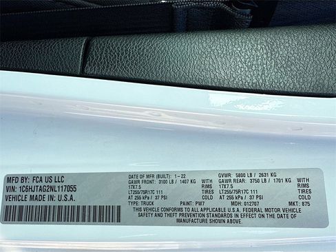 Used 2022 Jeep Gladiator Willys image 33