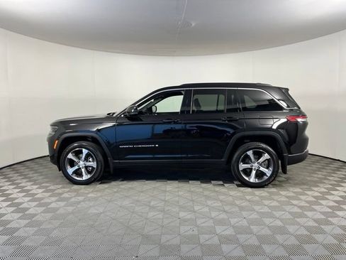 Used 2026 Jeep Grand Cherokee Limited AWD/4WD image 4