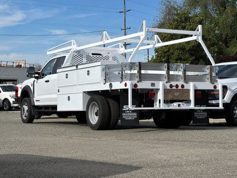 New 2025 Ford F550 XL image 5