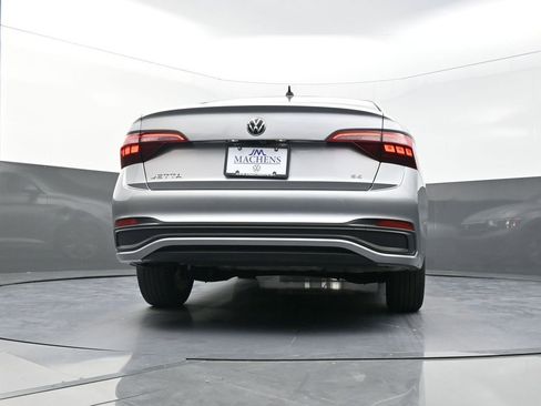 Used 2024 Volkswagen Jetta SE image 26