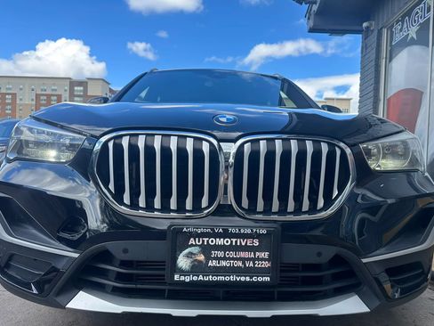 Used 2021 BMW X1 xDrive28i w/ Convenience Package AWD/4WD image 8