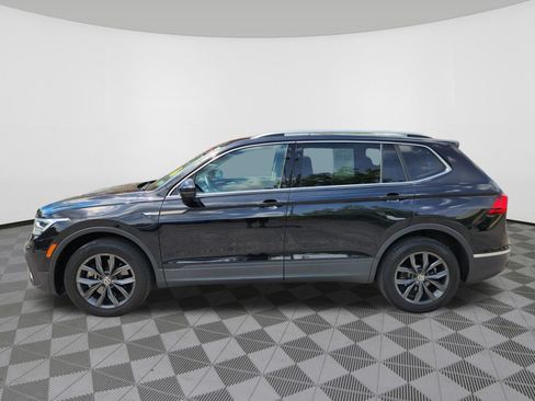 Used 2022 Volkswagen Tiguan SE AWD/4WD image 5