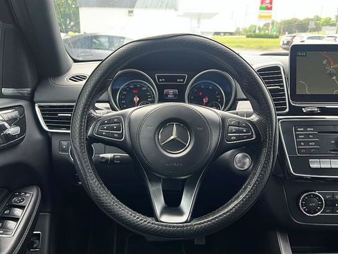 Used 2017 Mercedes-Benz GLS 450 4MATIC w/ Premium Package image 13