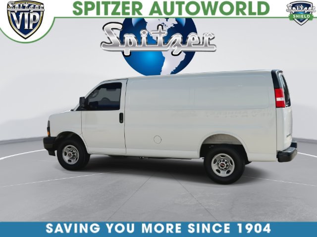 Used 2025 GMC Savana 2500 w/ Driver Convenience Package RWD image 11