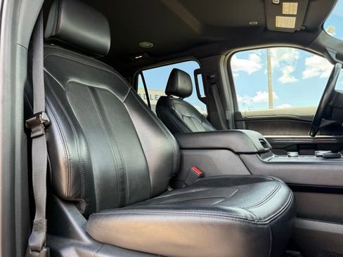 Used 2021 Ford Expedition Limited AWD/4WD image 13