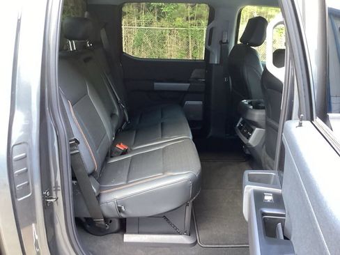 New 2026 Ford F250 Lariat w/ FX4 Off-Road Package AWD/4WD image 33