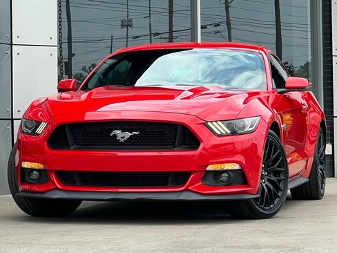 Used 2017 Ford Mustang GT Premium w/ GT Performance Package image 1