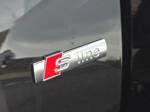 New 2026 Audi Q8 Premium Plus image 23