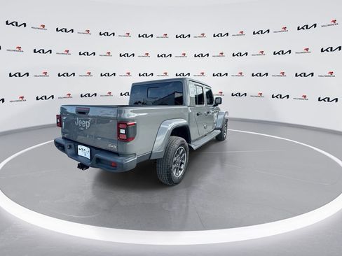 Used 2021 Jeep Gladiator Overland AWD/4WD image 8