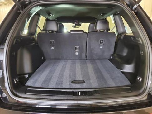 Used 2023 Jeep Grand Cherokee Altitude image 7