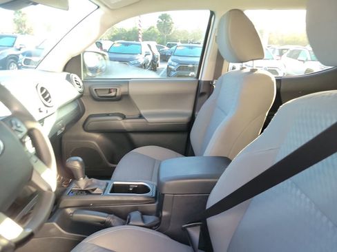 Used 2023 Toyota Tacoma SR5 image 17