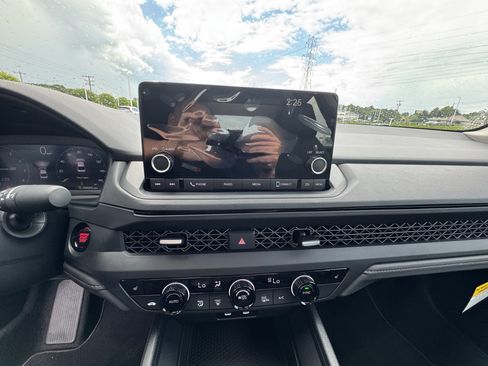 New 2026 Honda Accord SE image 17