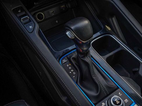 Certified 2022 Kia Telluride SX w/ SX Prestige Package image 21