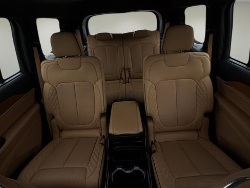 Used 2021 Jeep Grand Cherokee L Summit image 15