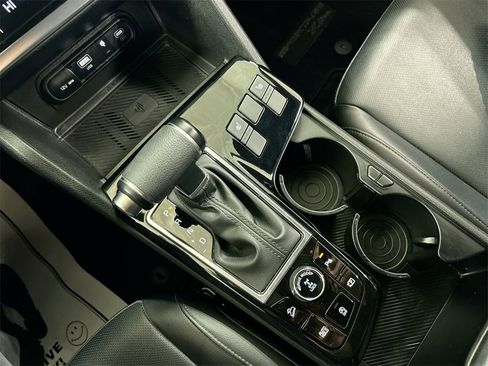 Certified 2024 Kia Sportage X-Line image 18
