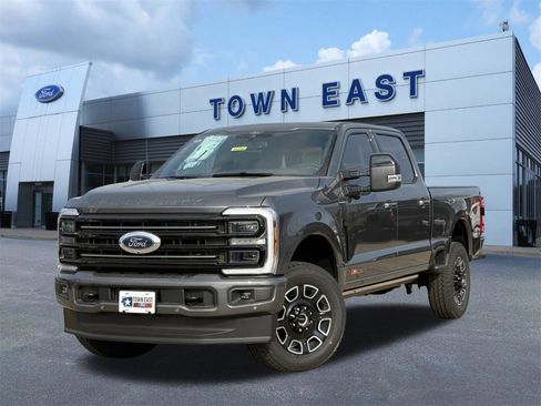 New 2026 Ford F350 Platinum w/ FX4 Off-Road Package image 23