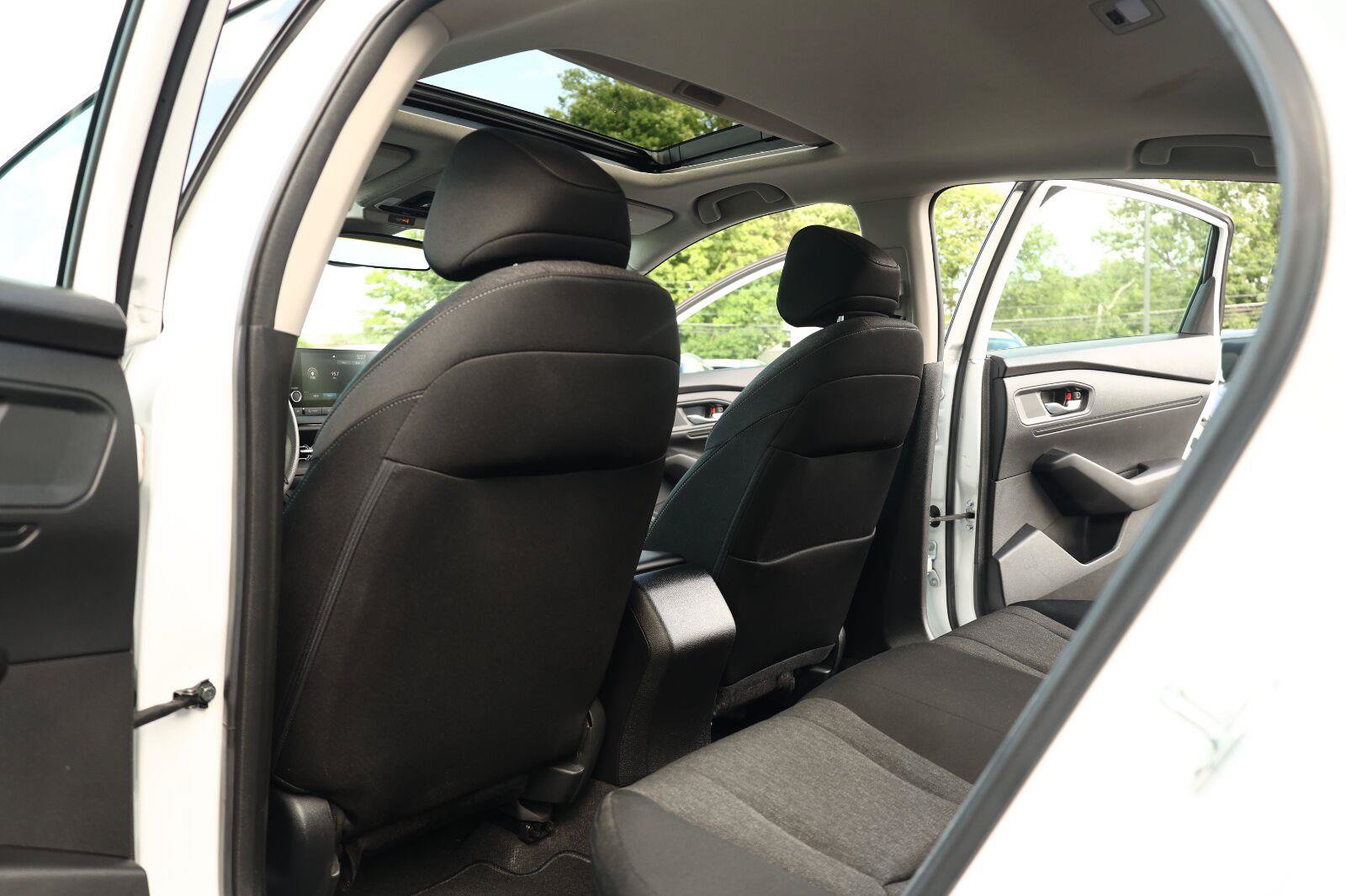 Used 2024 Honda Accord EX image 17