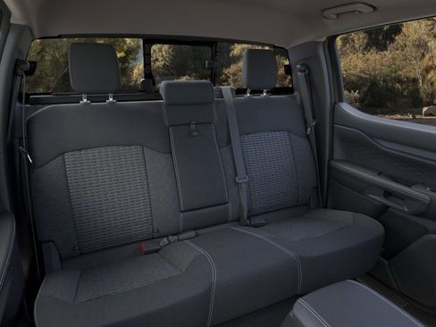 New 2025 Ford Ranger XLT w/ FX4 Off-Road Package image 11