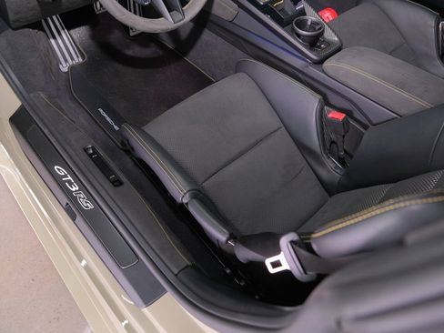 Used 2024 Porsche 911 GT3 RS RWD image 30