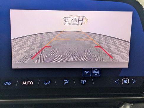 Certified 2025 Chevrolet Equinox EV LT image 21